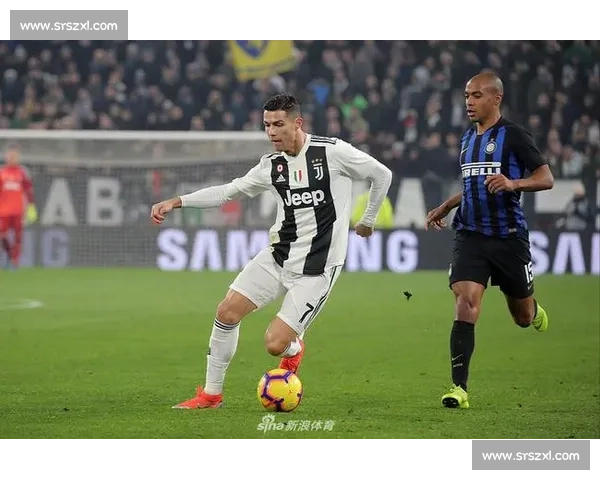 文班亚马跨界封神！C 罗式电梯球破门，篮球足球双天赋引爆体坛